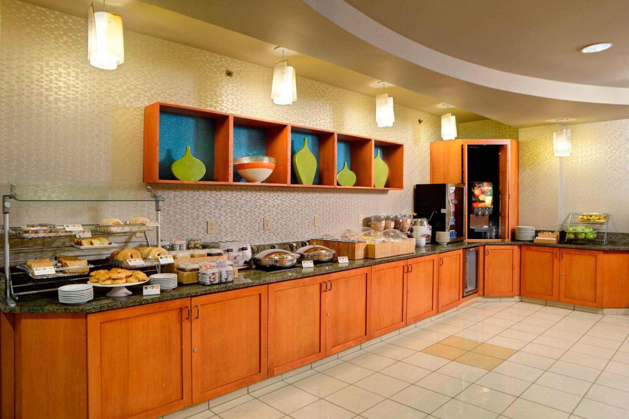 Springhill Suites Terre Haute Bagian luar foto